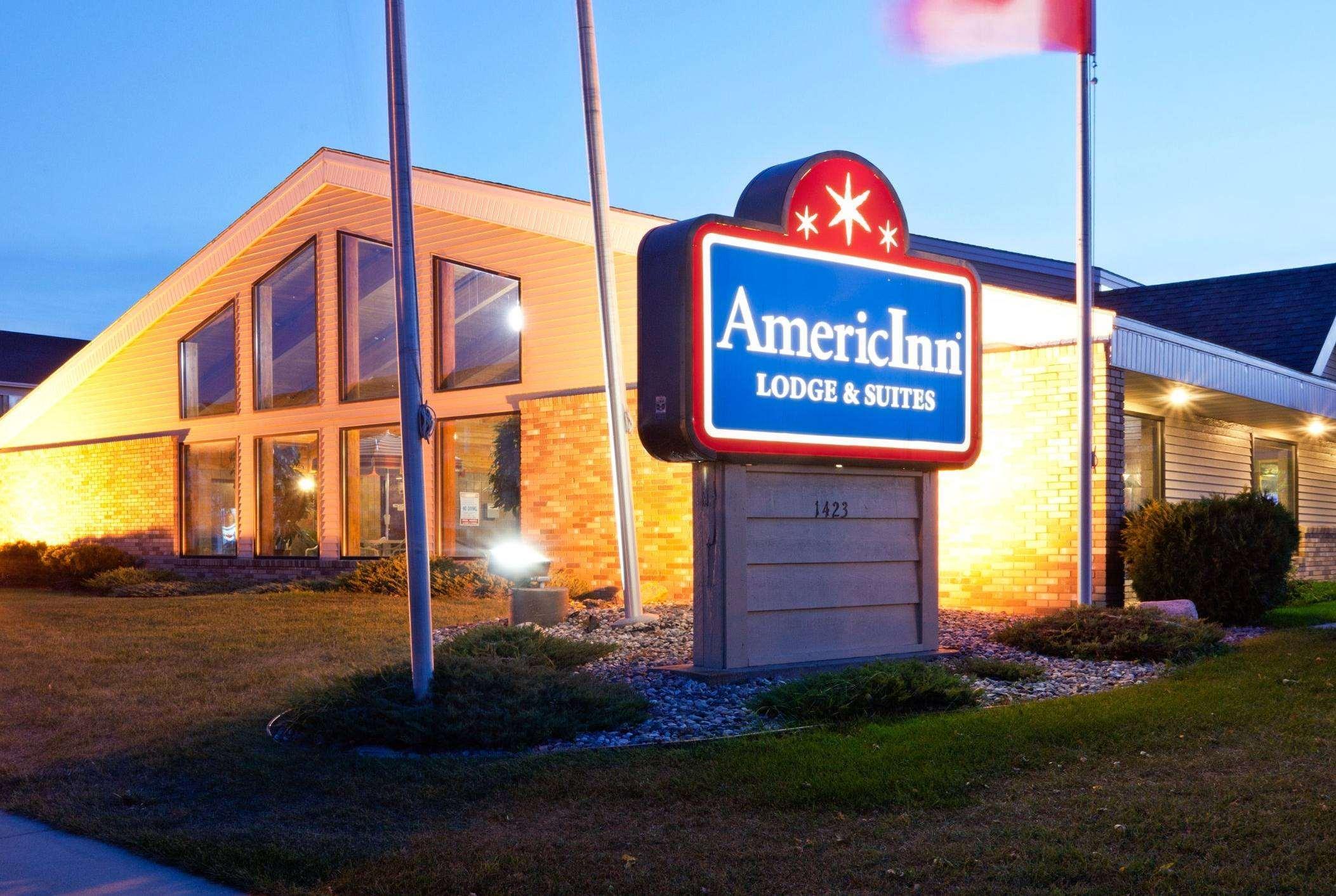 Americinn By Wyndham Fargo West Acres Buitenkant foto